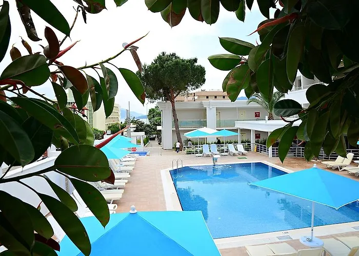 מלון Banu Luxury מרמריס