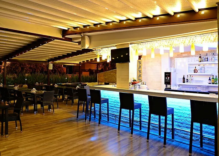 Отель Banu Luxury 3*