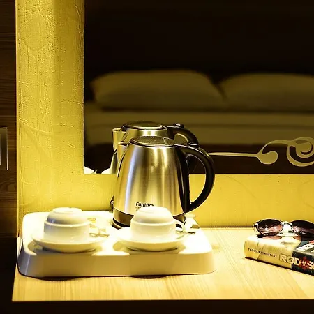 Banu Luxury فندق 3*